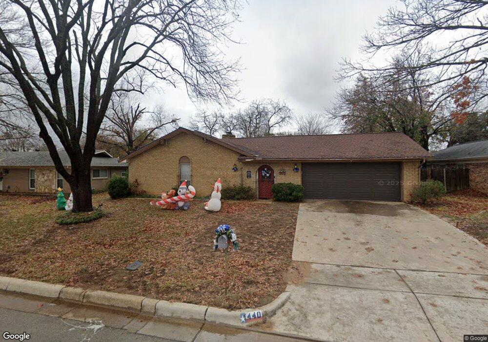 440 Plainview Dr, Hurst, TX 76054 - photo 1
