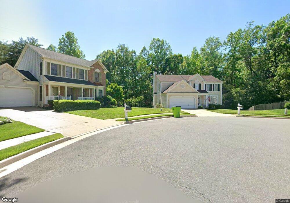 2910 Chevoit Hill Ct, Woodbridge, VA 22191 - photo 1