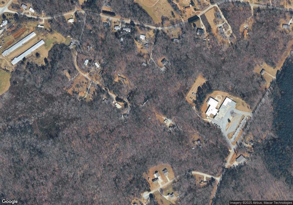 270 Farmhouse Rd, Mount Airy, GA 30563 - photo 1