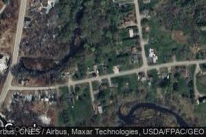 19 Cram St, Bradley, ME 04411