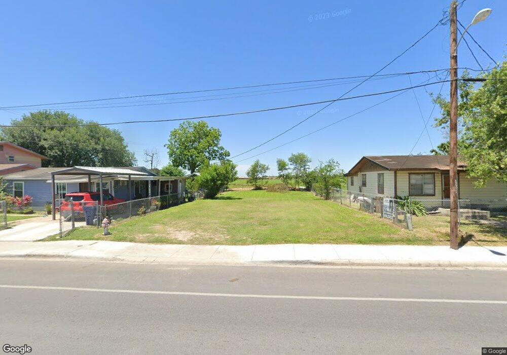 725 S Salinas Blvd, Donna, TX 78537 - photo 1