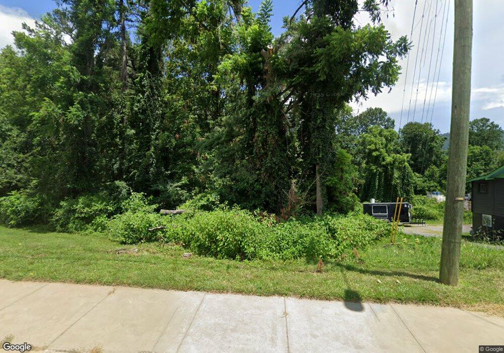 1098 Hendersonville Rd, Asheville, NC 28803 - photo 1