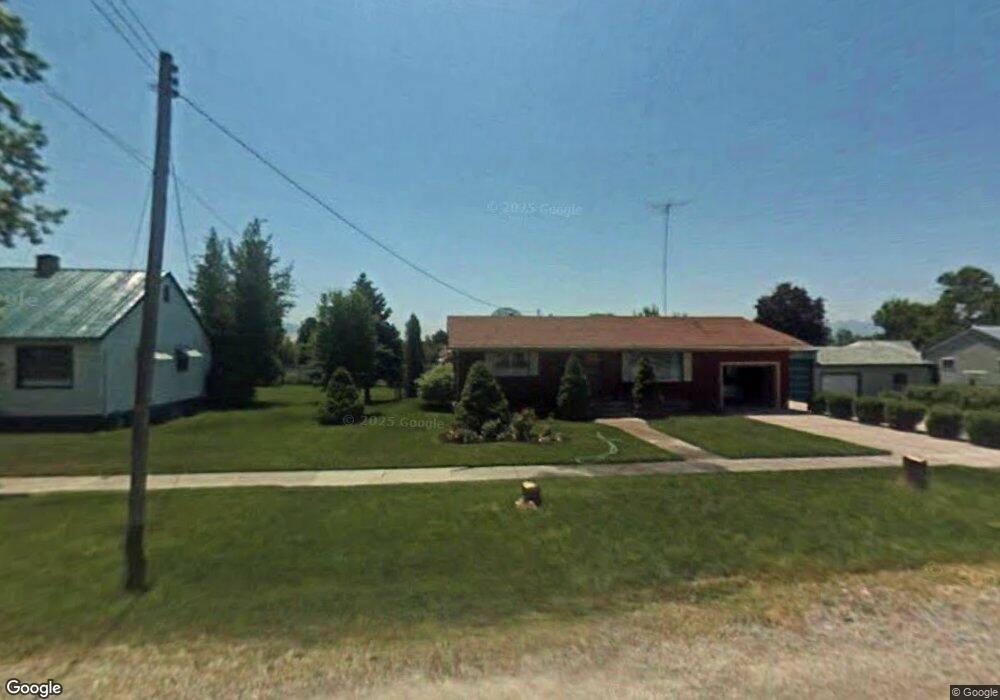 140 E 200 S, Smithfield, UT 84335 - photo 1