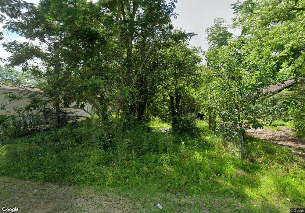 208 S Ayers St, Sylvester, GA 31791 - photo 1