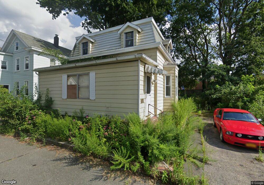 10 Devoe St, Dobbs Ferry, NY 10522 - photo 1