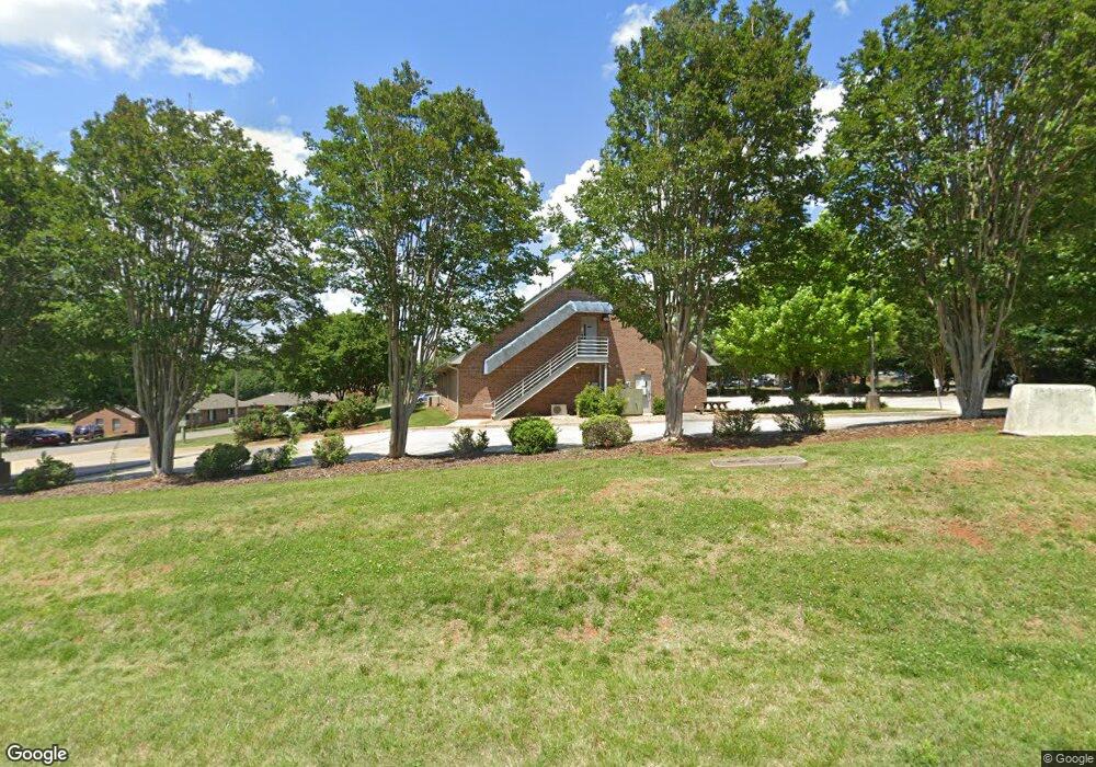 124 Sunset Hill Rd, Statesville, NC 28625 - photo 1