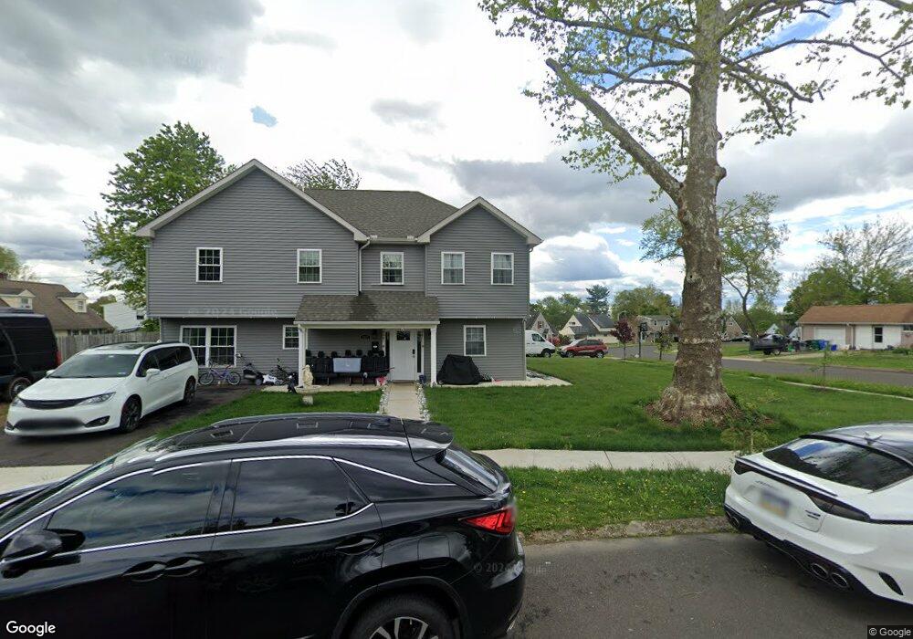 14 Arch Ln, Levittown, PA 19055 - photo 1