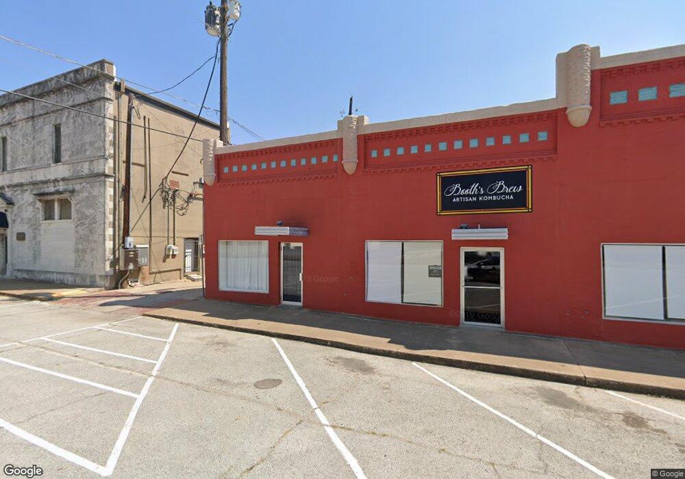 110 S Rusk Ave unit 2, Denison, TX 75020 - photo 1