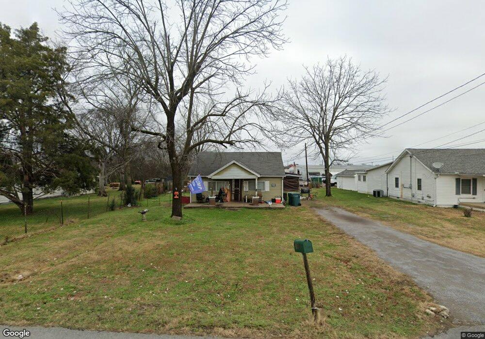 106 W Adams Ave, Lebanon, TN 37087 - photo 1