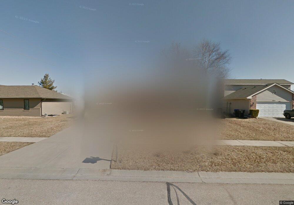 2812 SW Romar Rd, Topeka, KS 66614 - photo 1