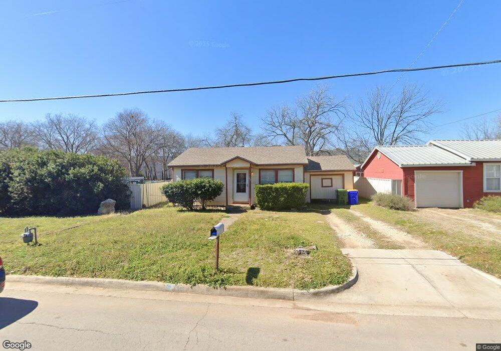 107 N Roe St, Fort Worth, TX 76108 - photo 1