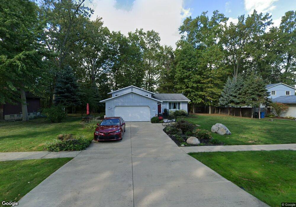 674 Lafayette Blvd, Sheffield Lake, OH 44054 - photo 1