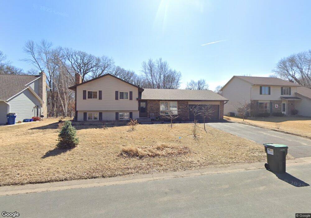 10393 108th Ave N, Maple Grove, MN 55369 - photo 1