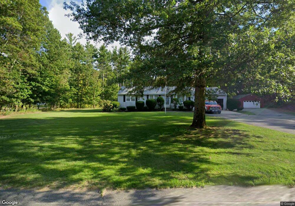 114 Pleasant St, Dunstable, MA 01827 - photo 1