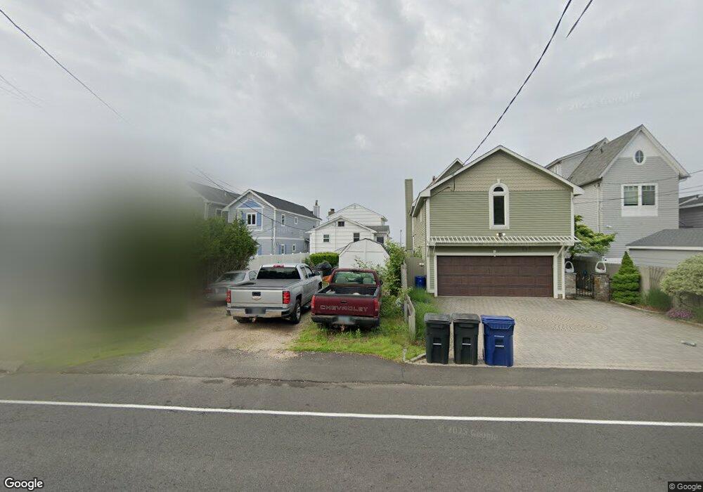 123 Ocean Ave, West Haven, CT 06516 - photo 1