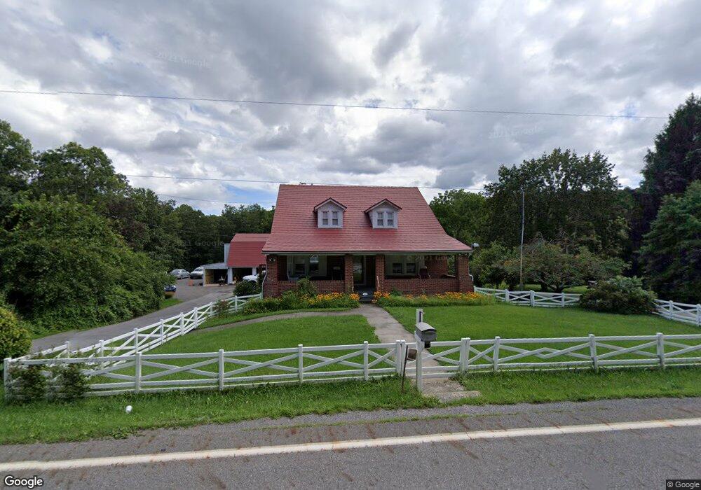 1649 New Bloomfield Rd, New Bloomfield, PA 17068 - photo 1