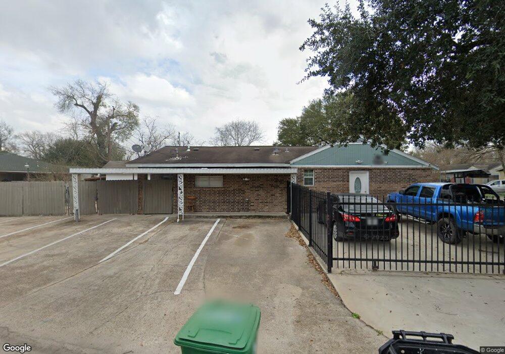 2915 Briarwick Ln, Houston, TX 77093 - photo 1