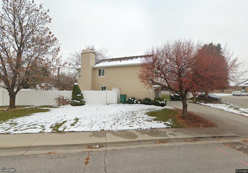 4919 Mountain View Cir, Highland, UT 84003 - photo 1