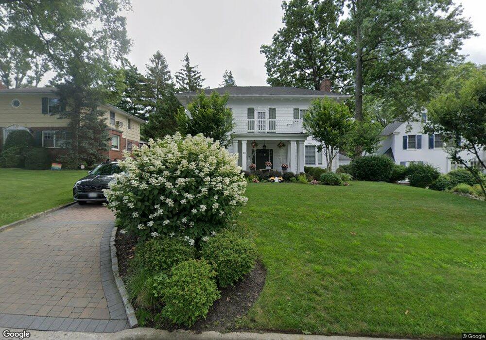 35 Summit Rd, Port Washington, NY 11050 - photo 1