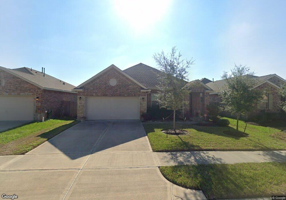 1669 Maggie Trail Dr, Alvin, TX 77511 - photo 1