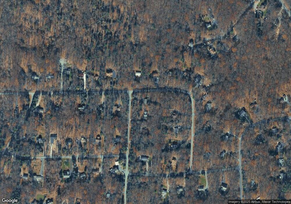 100 Shell Bark Dr, Milford, PA 18337 - photo 1