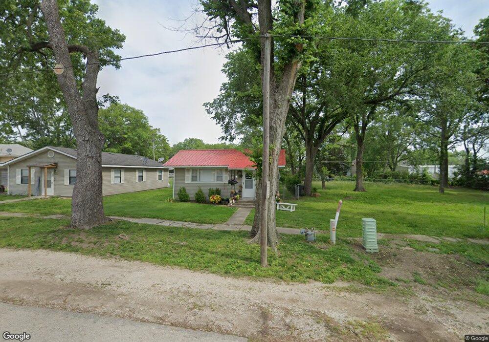1015 E 5th St, Altamont, KS 67330 - photo 1