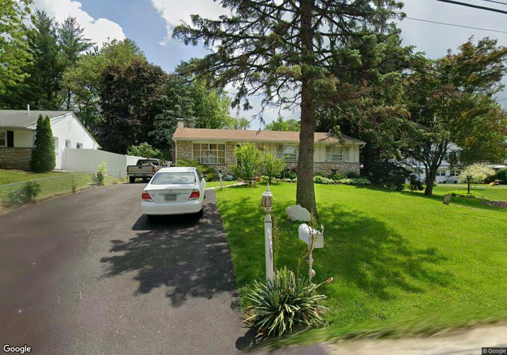 3010 Chestnut St, Lafayette Hill, PA 19444 - photo 1