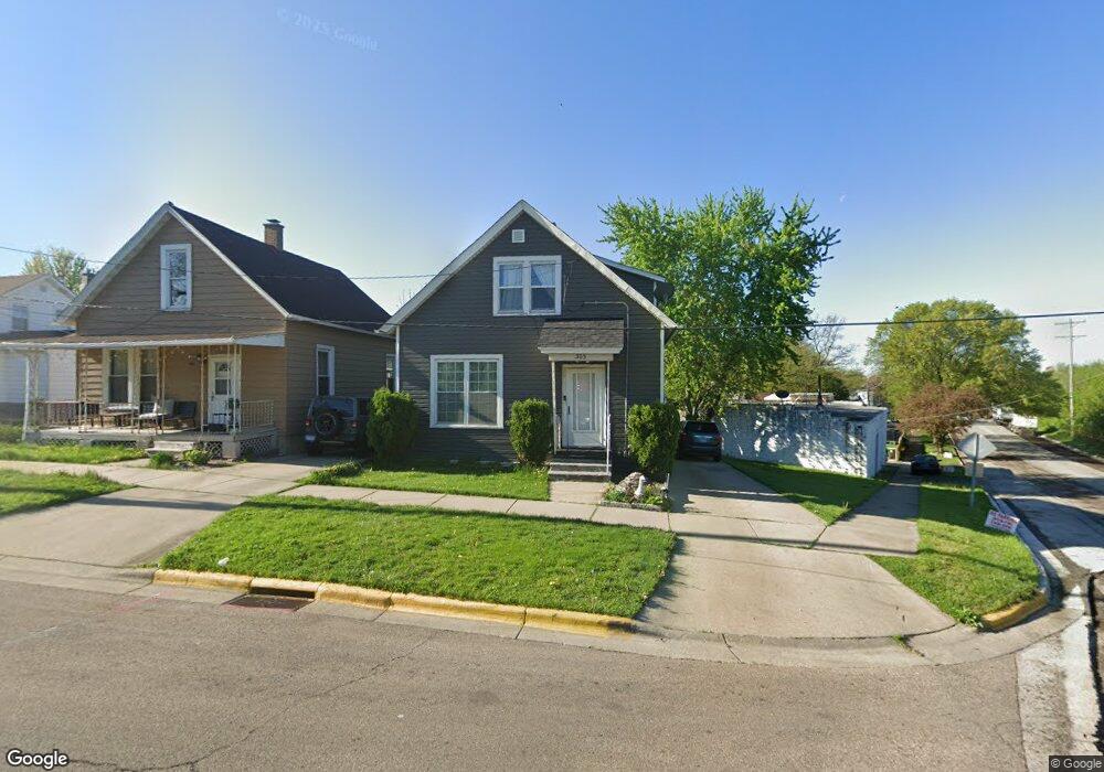 303 Grove St, Aurora, IL 60505 - photo 1