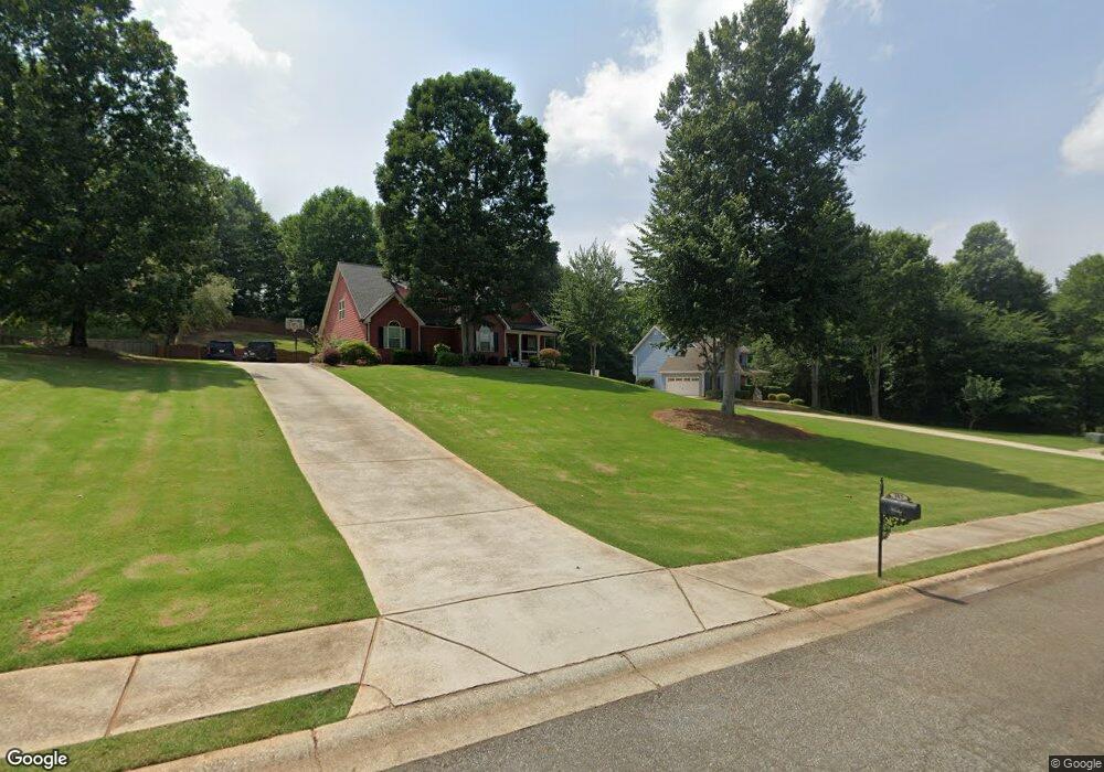 39 Ruby Robin Dr, Jefferson, GA 30549 - photo 1