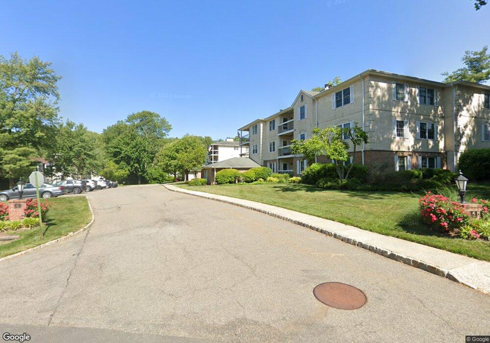 6B Heritage Dr unit 6B, Chatham, NJ 07928 - photo 1