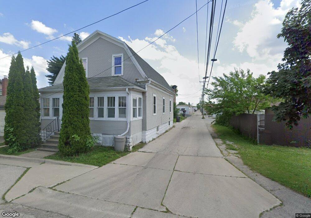 4731 N 124th St, Butler, WI 53007 - photo 1