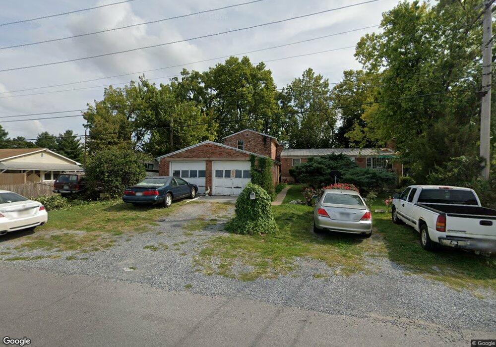 305 W 5th Ave, Ranson, WV 25438 - photo 1