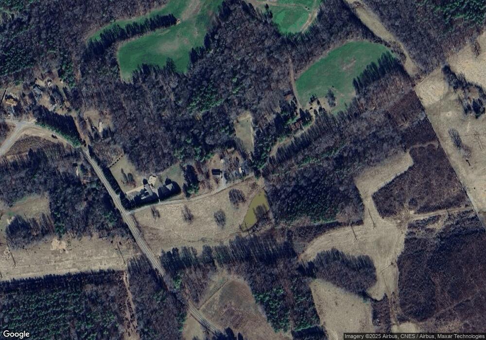 121 Rainbow Dr, Siler City, NC 27344 - photo 1