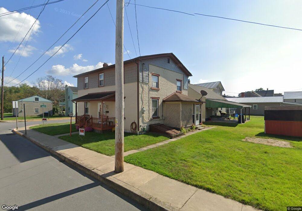 21 E Snyder St, Selinsgrove, PA 17870 - photo 1