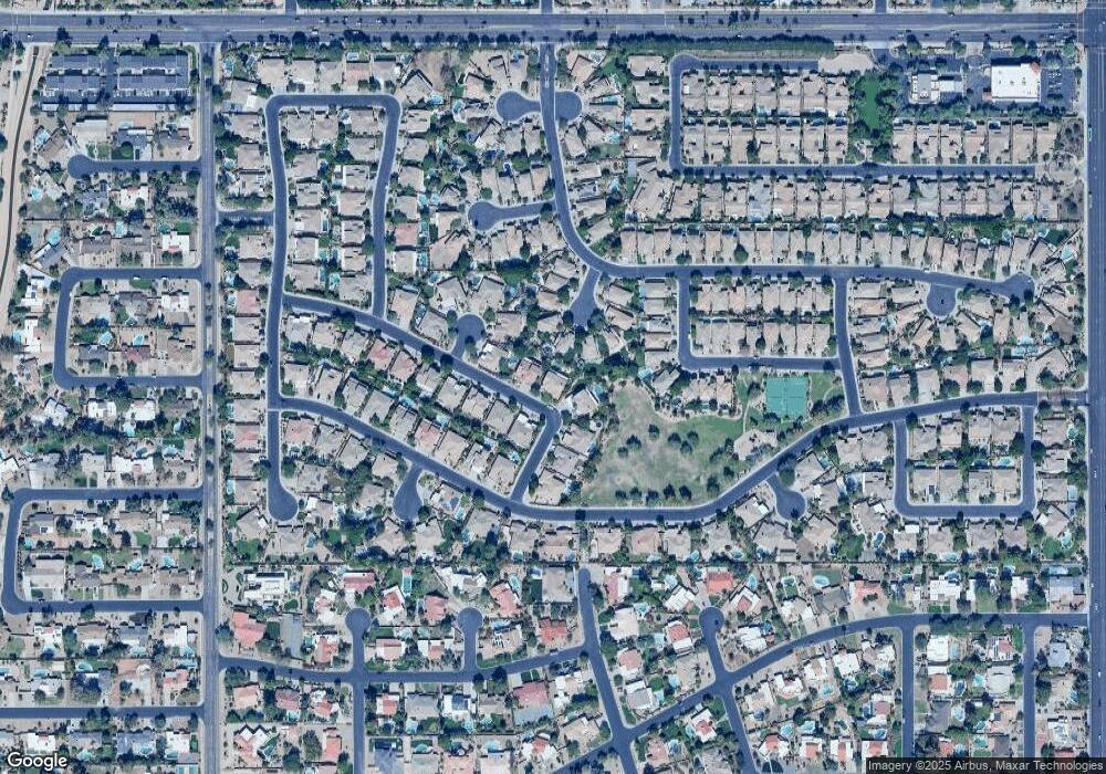 256 E Louis Way, Tempe, AZ 85284 - photo 1