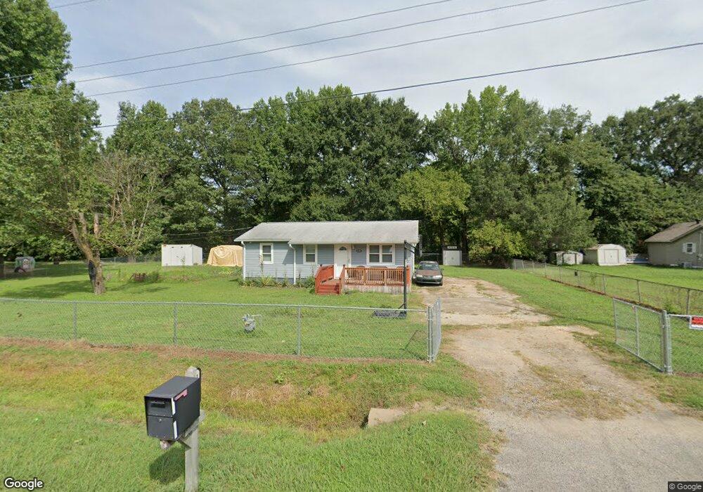 1204 Charles Dr, Jonesboro, AR 72401 - photo 1