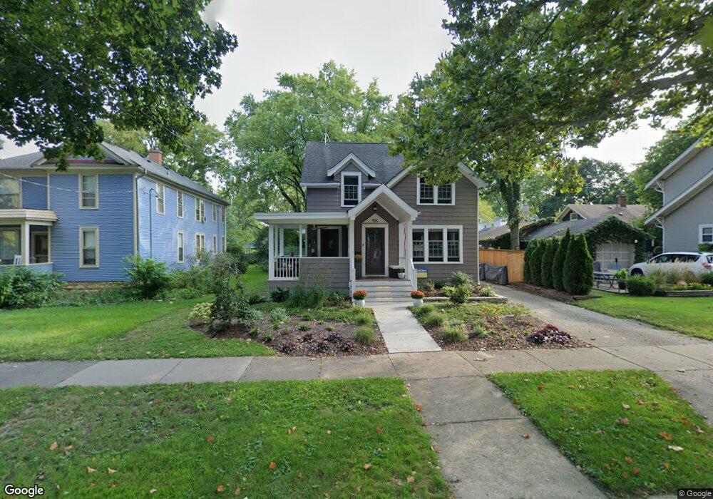 426 Illinois Ave, Batavia, IL 60510 - photo 1