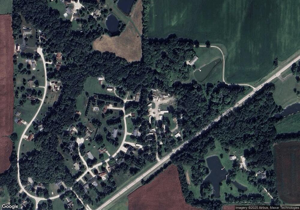 115 Loren Ln, Jacksonville, IL 62650 - photo 1