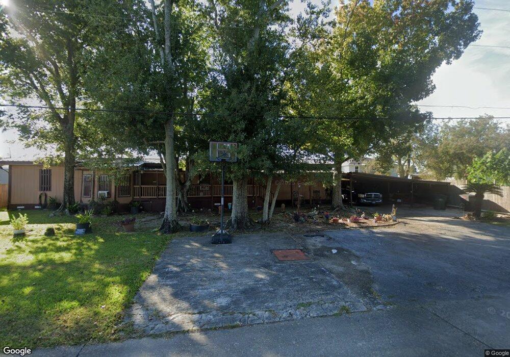 304 Ashland Dr, Houma, LA 70363 - photo 1