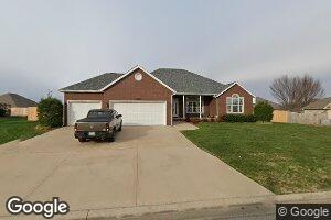 706 Blackthorn Dr, Carl Junction, MO 64834