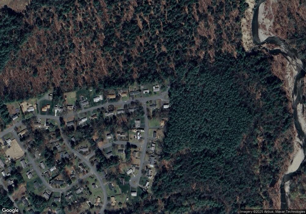 90 Lunt Dr, Greenfield, MA 01301 - photo 1