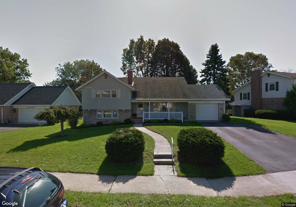 1200 Lilac Ln, Reading, PA 19609 - photo 1