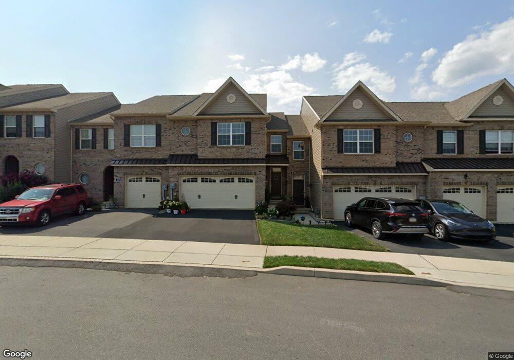 4281 Beech Dr, Nazareth, PA 18064 - photo 1