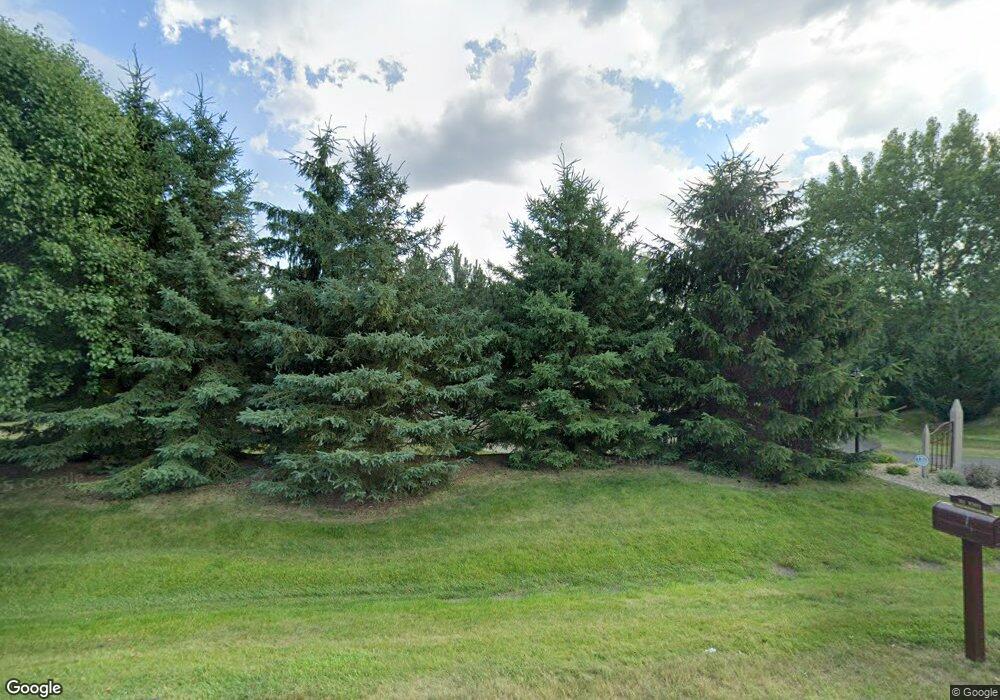 N52W26901 Jessica Dr, Pewaukee, WI 53072 - photo 1