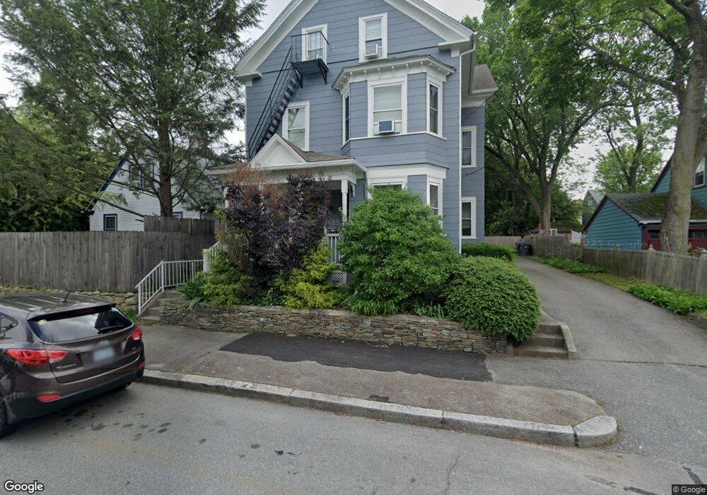 257 Highland Ave unit 3, Providence, RI 02906 - photo 1