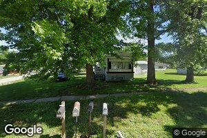 101 E Perkins St, Payson, IL 62360