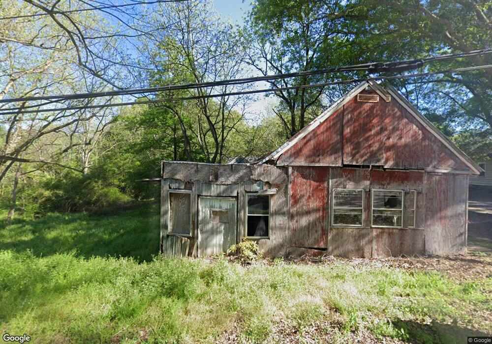 143 Aldora St, Barnesville, GA 30204 - photo 1