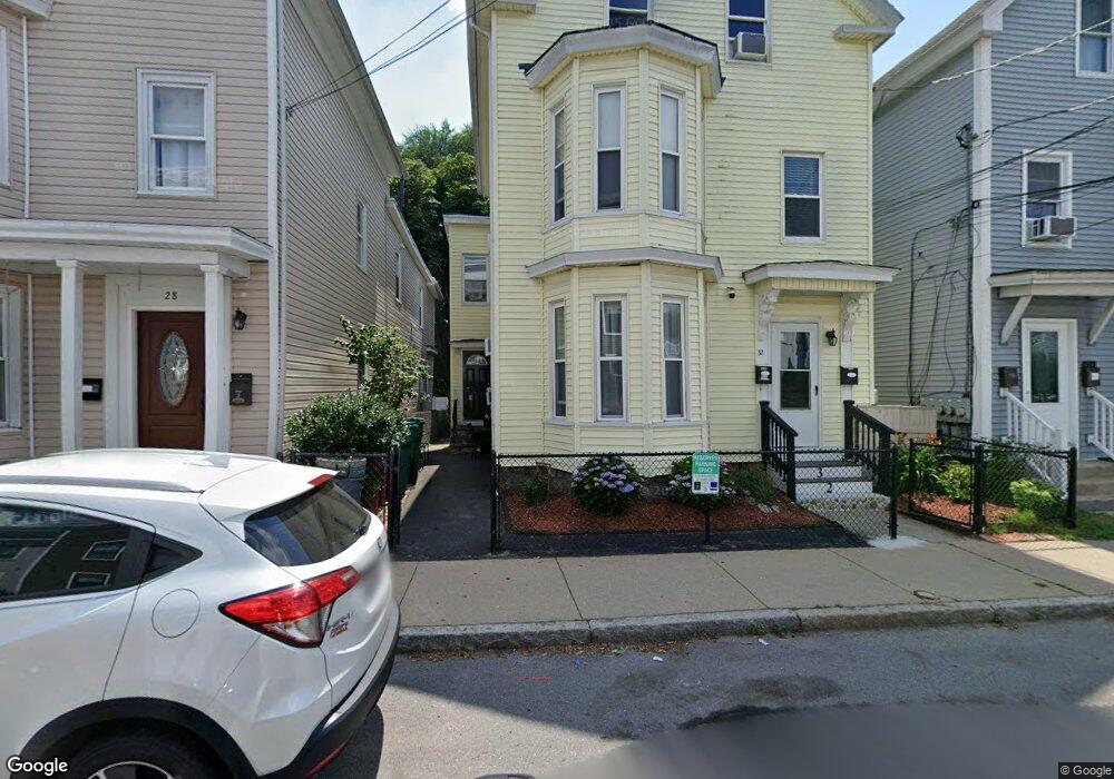 32 W 3rd St, Lowell, MA 01850 - photo 1