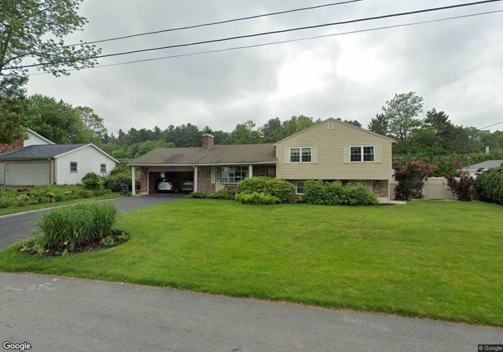 86 Parnell Place, Nashua, NH 03060 - photo 1