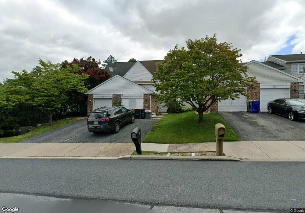 203 S 4th St, Womelsdorf, PA 19567 - photo 1